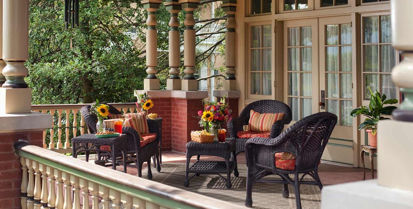 B.F. Hiestand House Bed & Breakfast