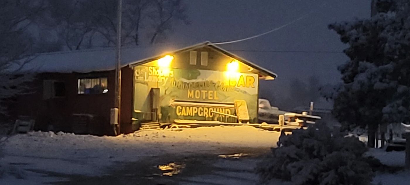 Whispering Elms Motel & RV Park