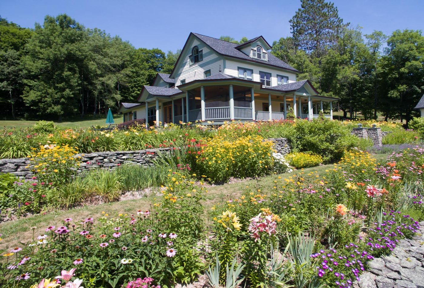 Breezy Hill Inn