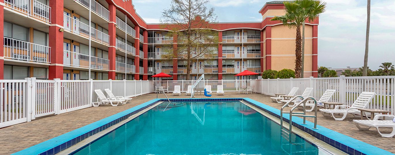 Baymont by Wyndham Orlando Lake Buena Vista South