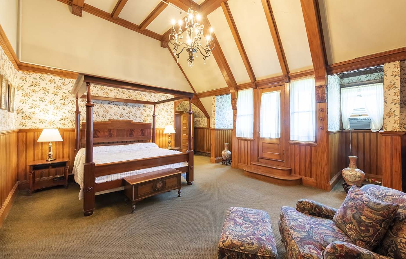 Vinifera Inn