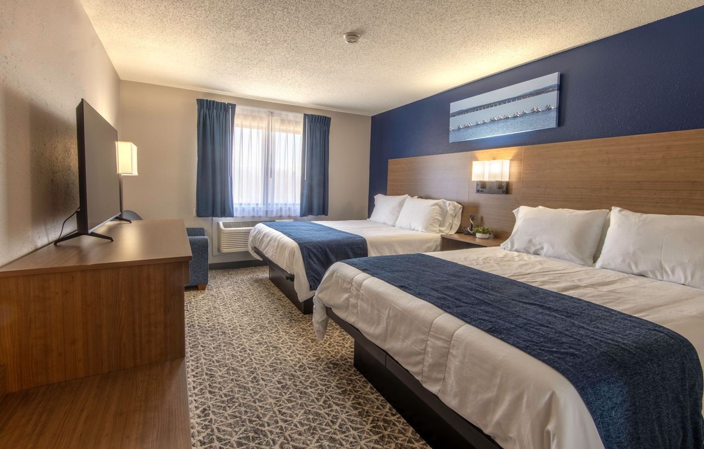 Hilltop Inn and Suites