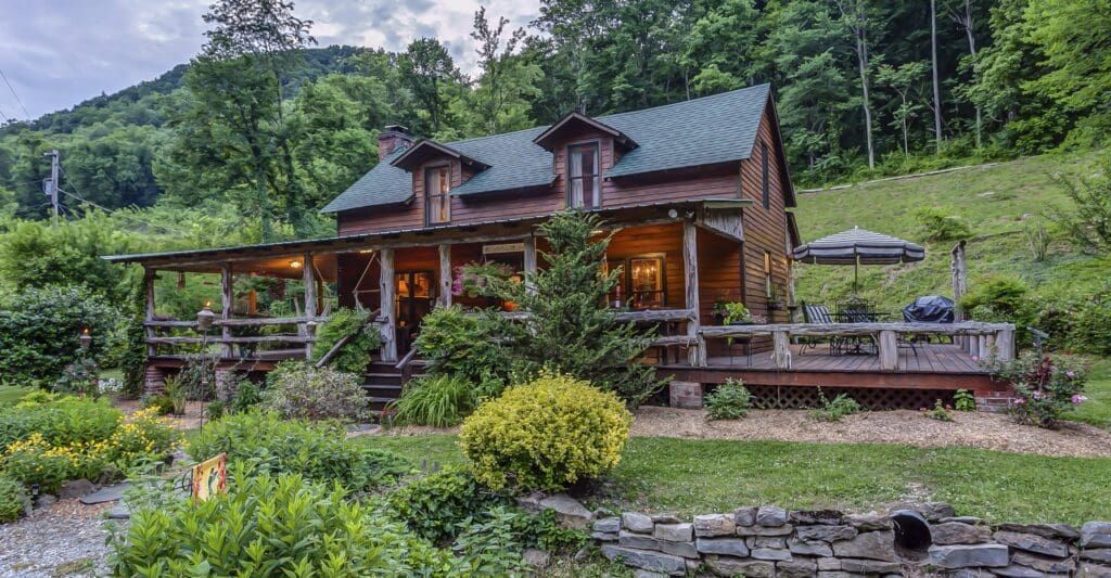 Butterfly Hollow Bed and Breakfast