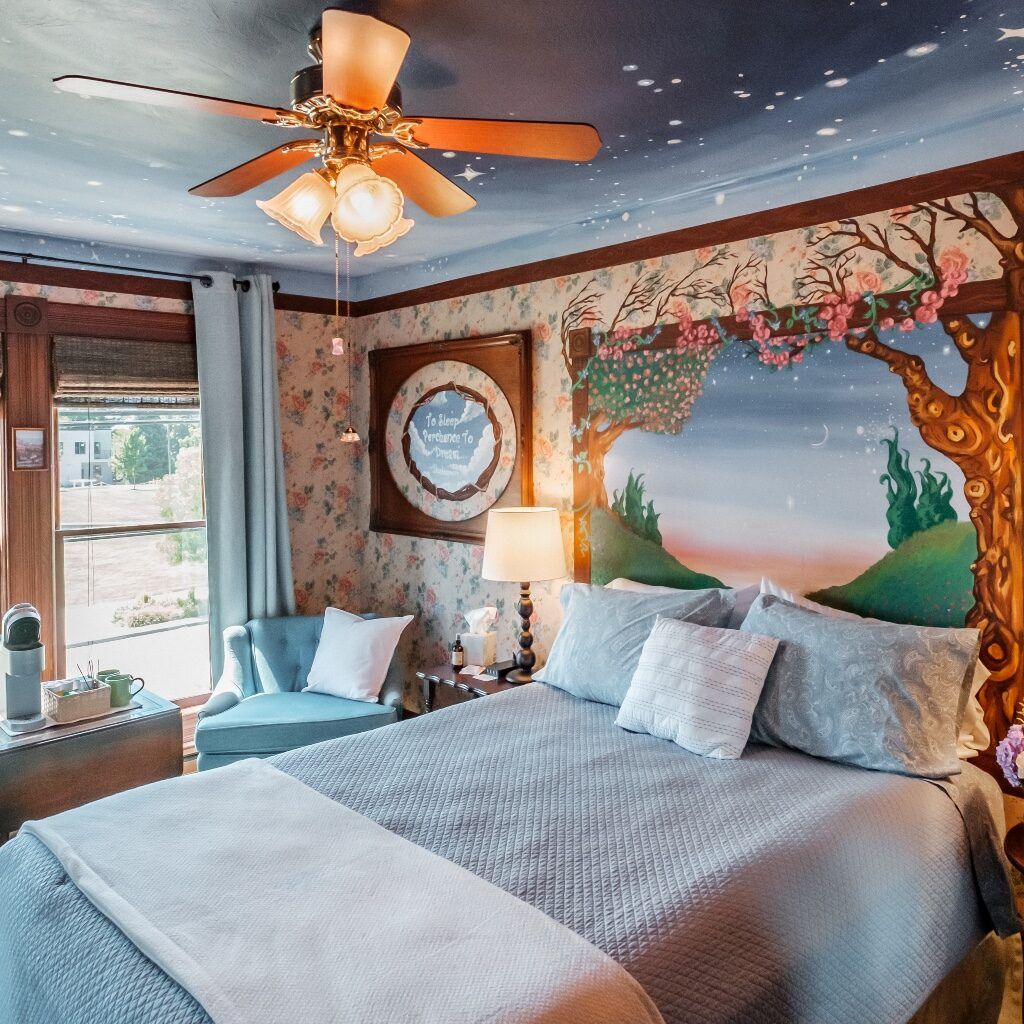 MaMere's Guest House