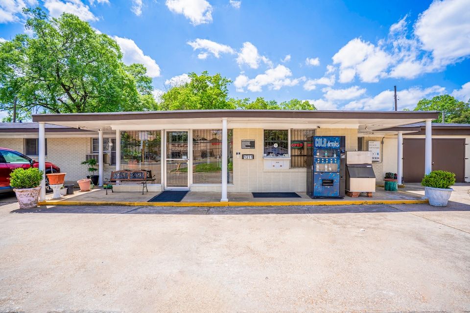 Cypress Inn Motel By OYO West Monroe I-20