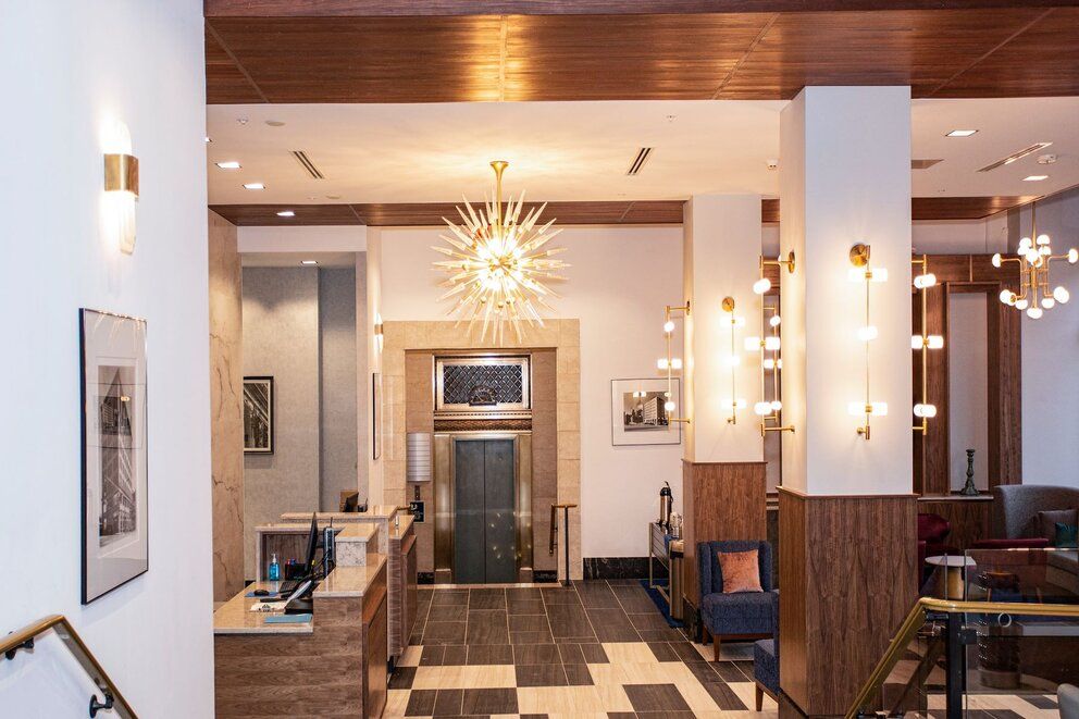 BLU-Tique, Akron, a Tribute Portfolio Hotel