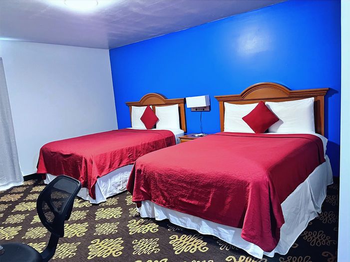 Midway Motel
