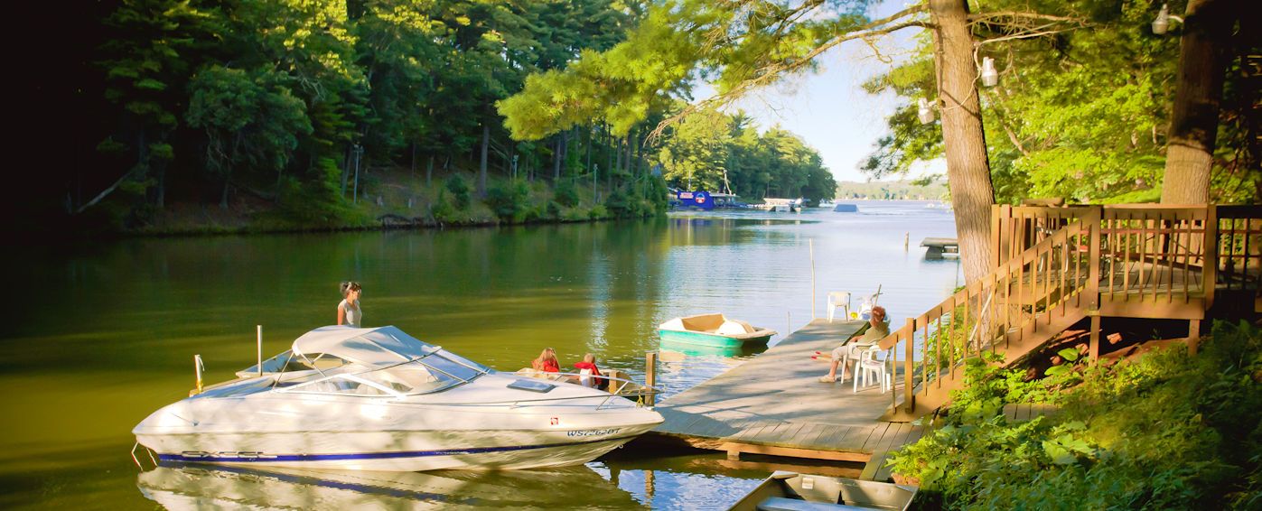 Lakeside Motel