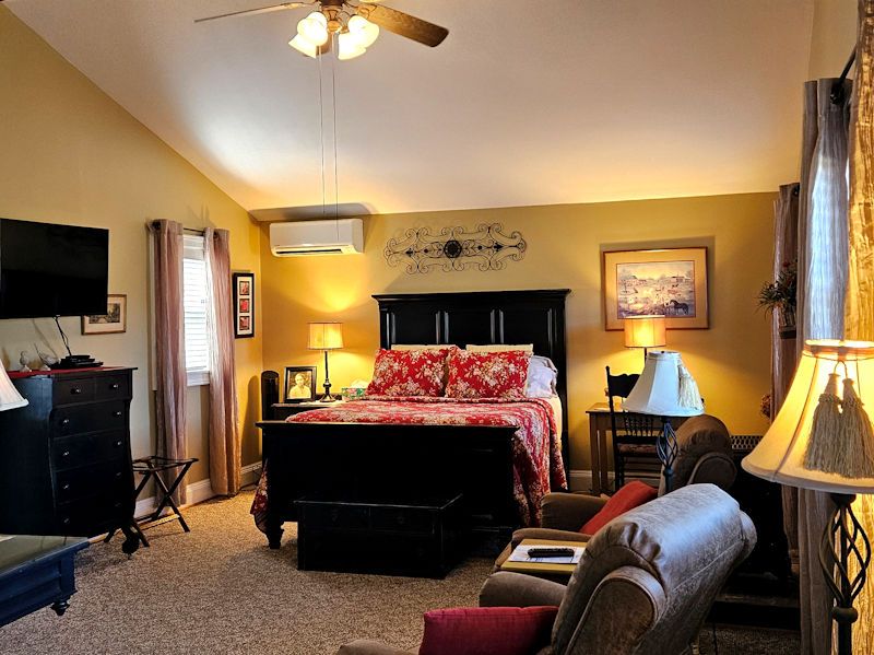 Piney Hill Bed & Breakfast and Cottages