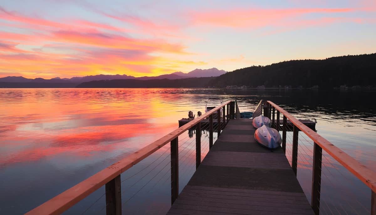 Hood Canal Resort - Luxury Lookout Vacation Rental