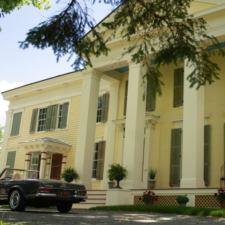 Oakcliff Bed and Breakfast
