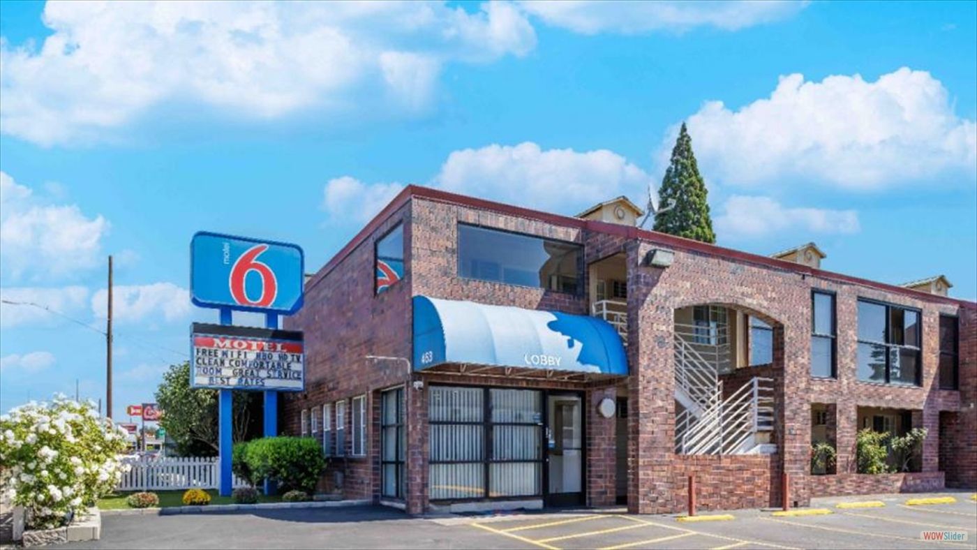 Motel 6