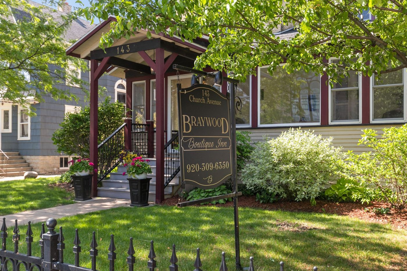 Braywood Inn