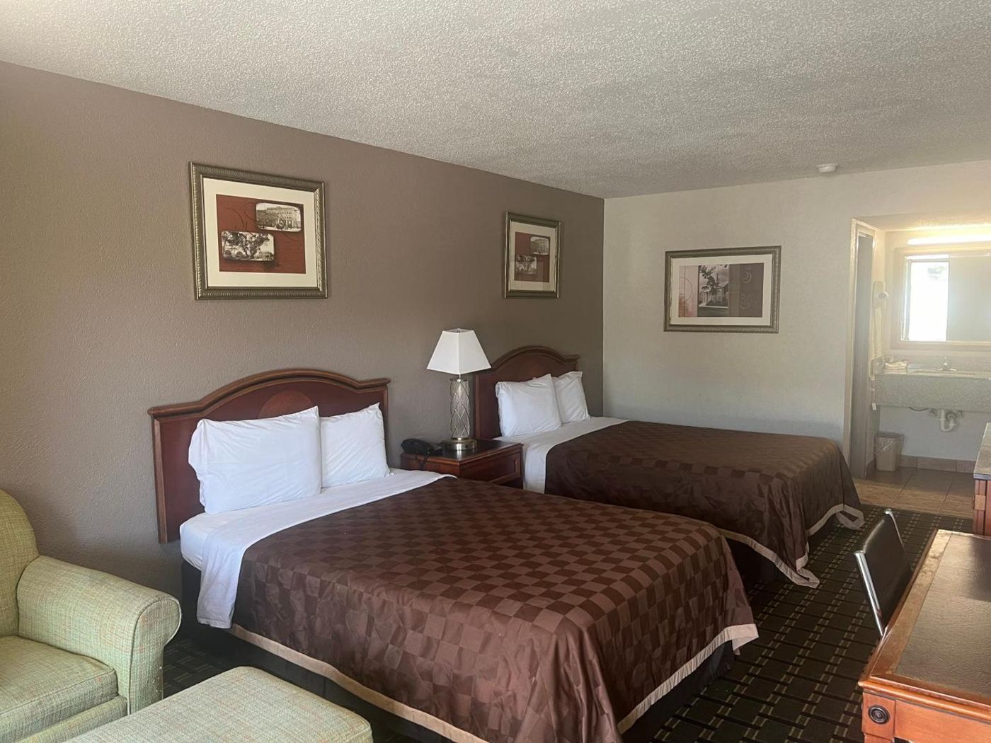 American Inn