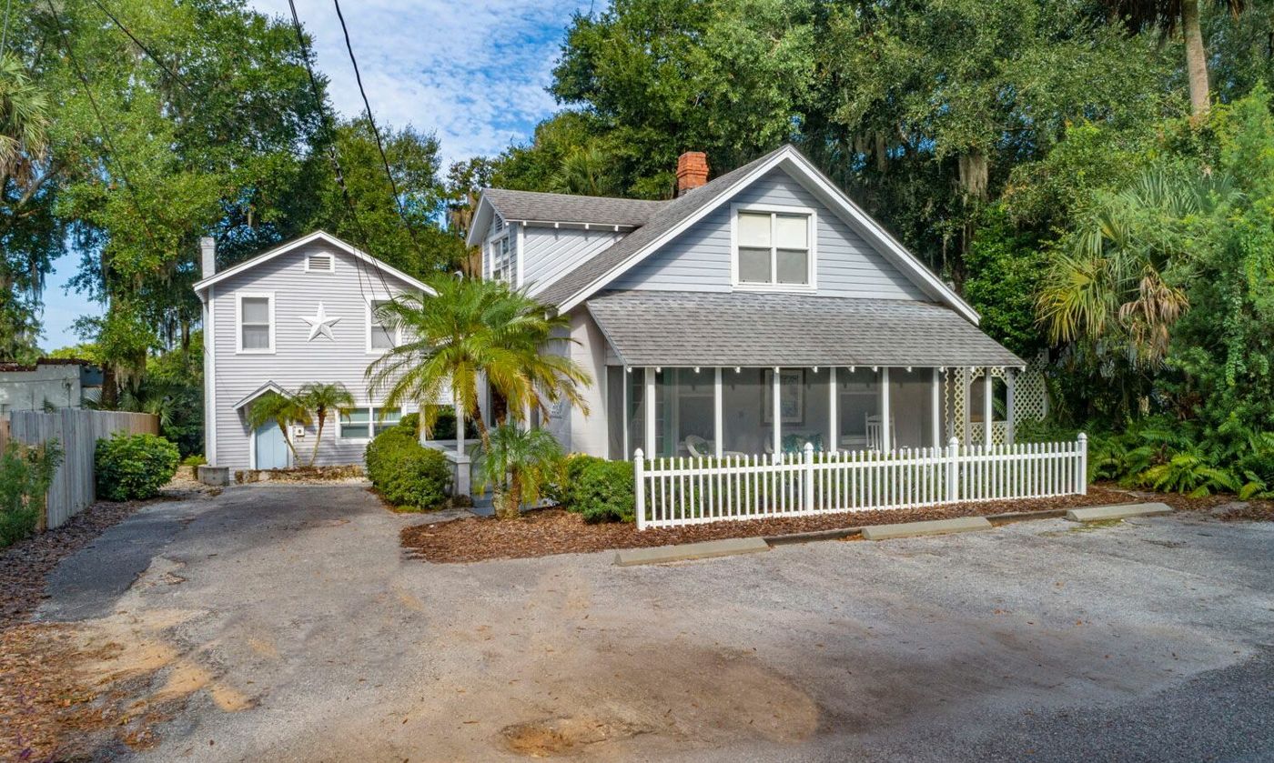 Mount Dora Tremain Cottages