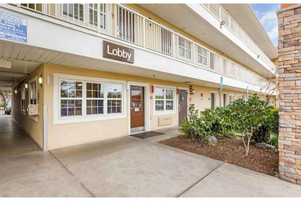 Studio 6 Suites Sacramento Northgate CA