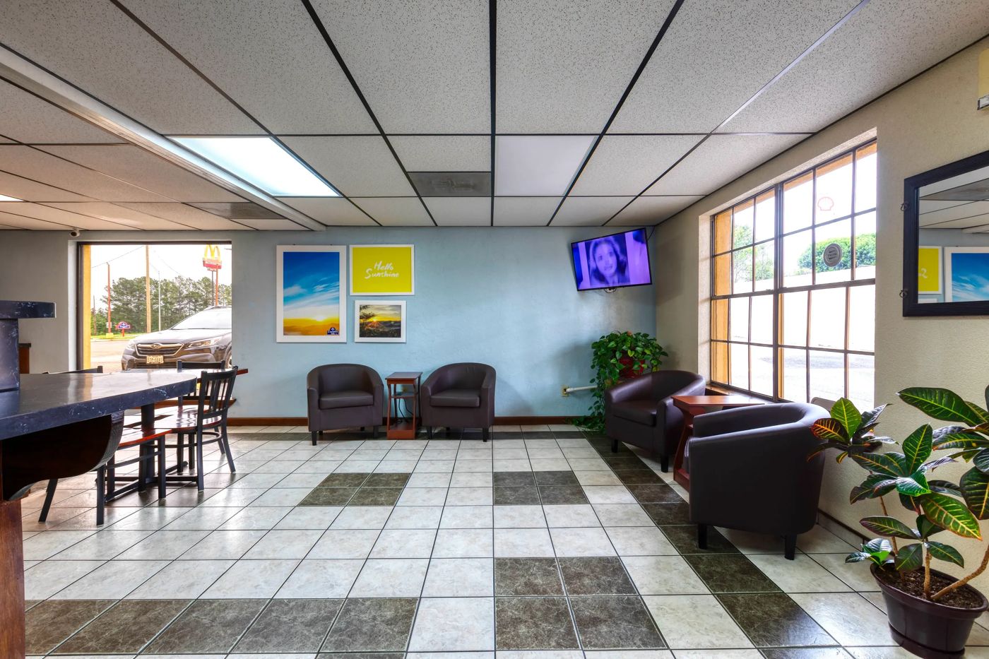 Executive Inn & Suites Marshall