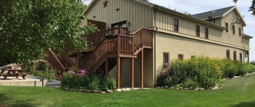 Lake Orchard Farm Retreat