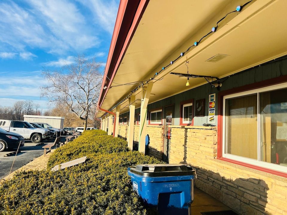 Wisconsin-Aire Motel
