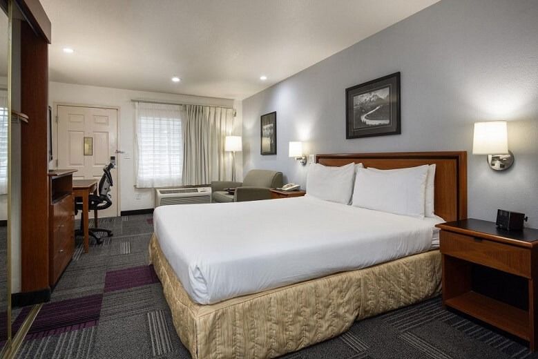 Atherton Park Inn and Suites