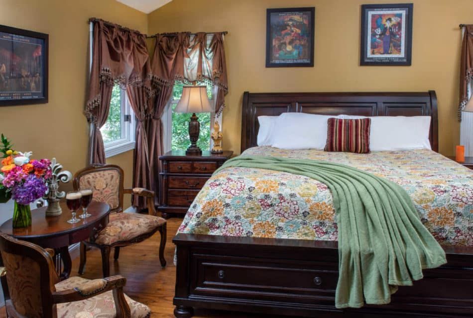 White Oak Manor Bed and Breakfast