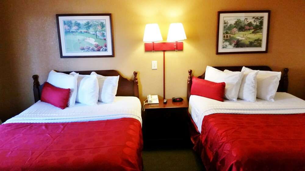 Anaheim Astoria Inn and Suites