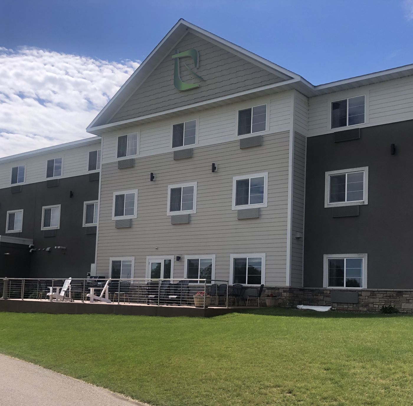Little Crow Hotel & Conference, Trademark by Wyndham