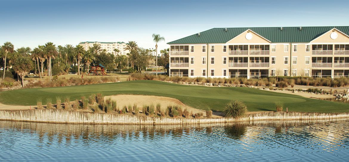 Barefoot'n Resort