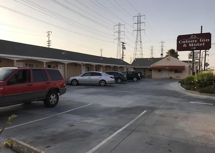 Colony Inn Motel