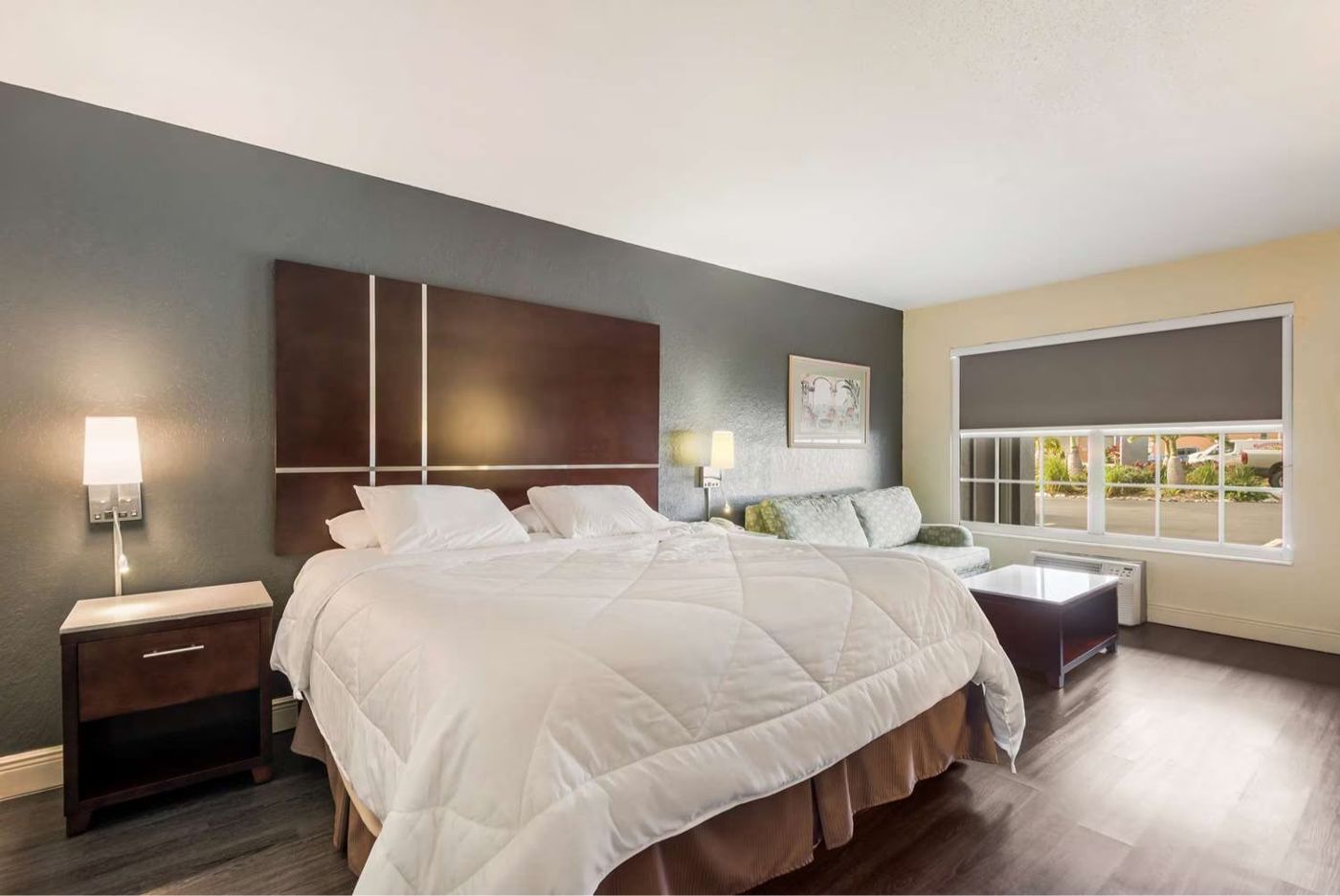 SureStay by Best Western Sarasota Lido Beach
