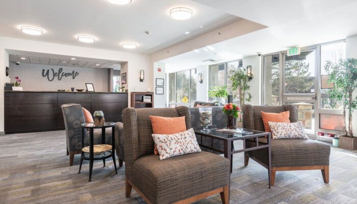 The Marshall Suites