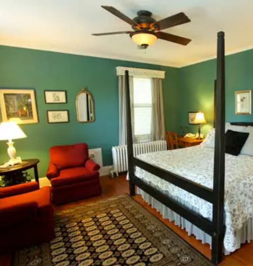 Brown Street Inn