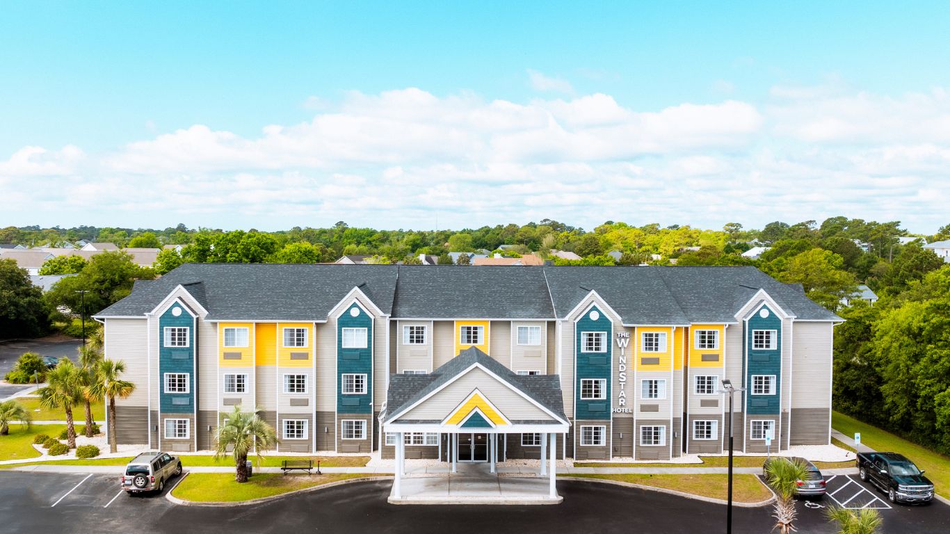 The Windstar Hotel at Emerald Isle / Swansboro