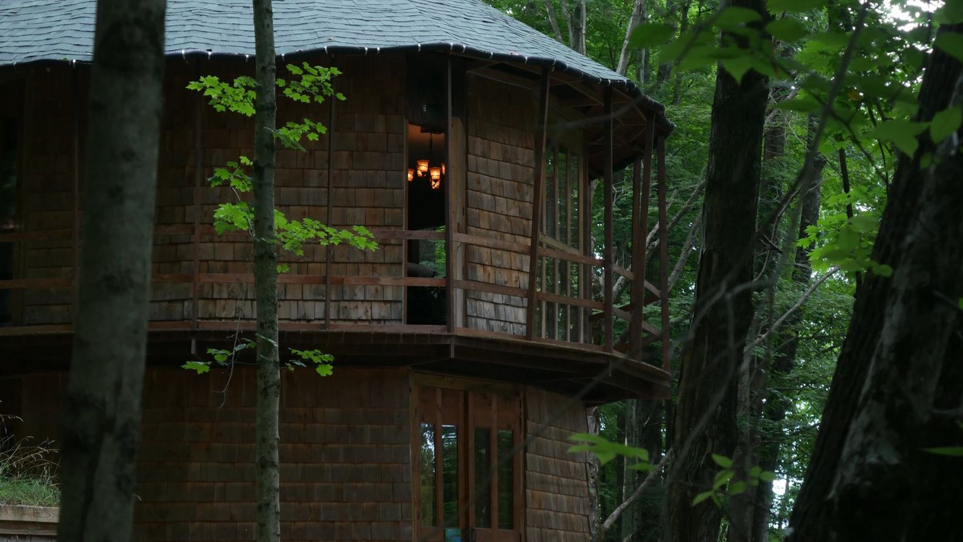 Lost River Hostel