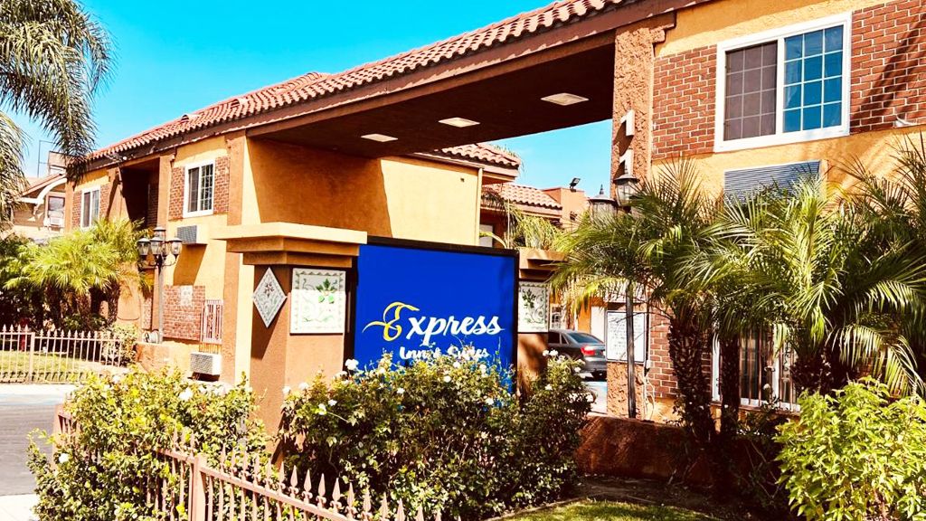 Express Inn & Suites Ontario Airport