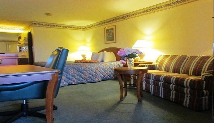 Travel Inn and Suites