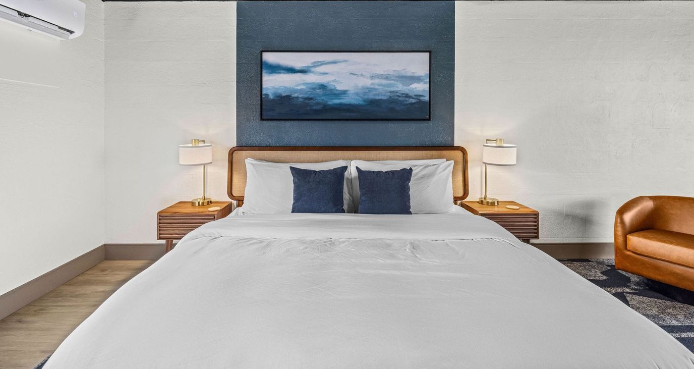 Arka Motel