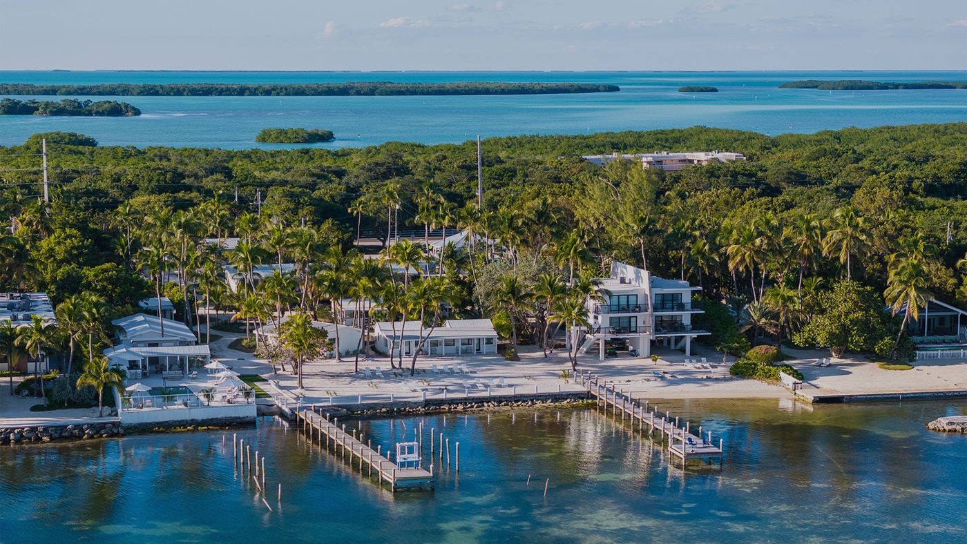 Pines And Palms Resort