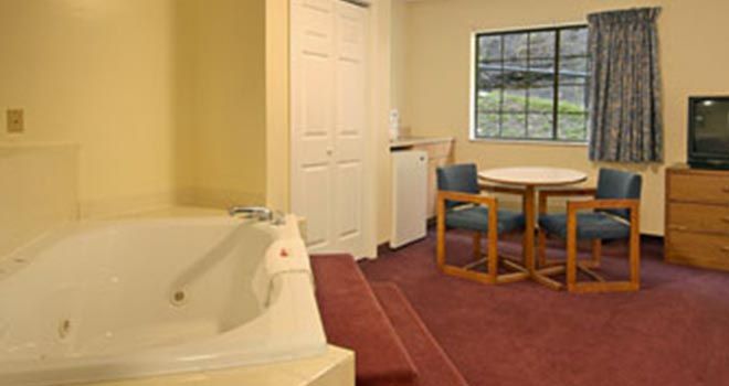 Brookshire Inn