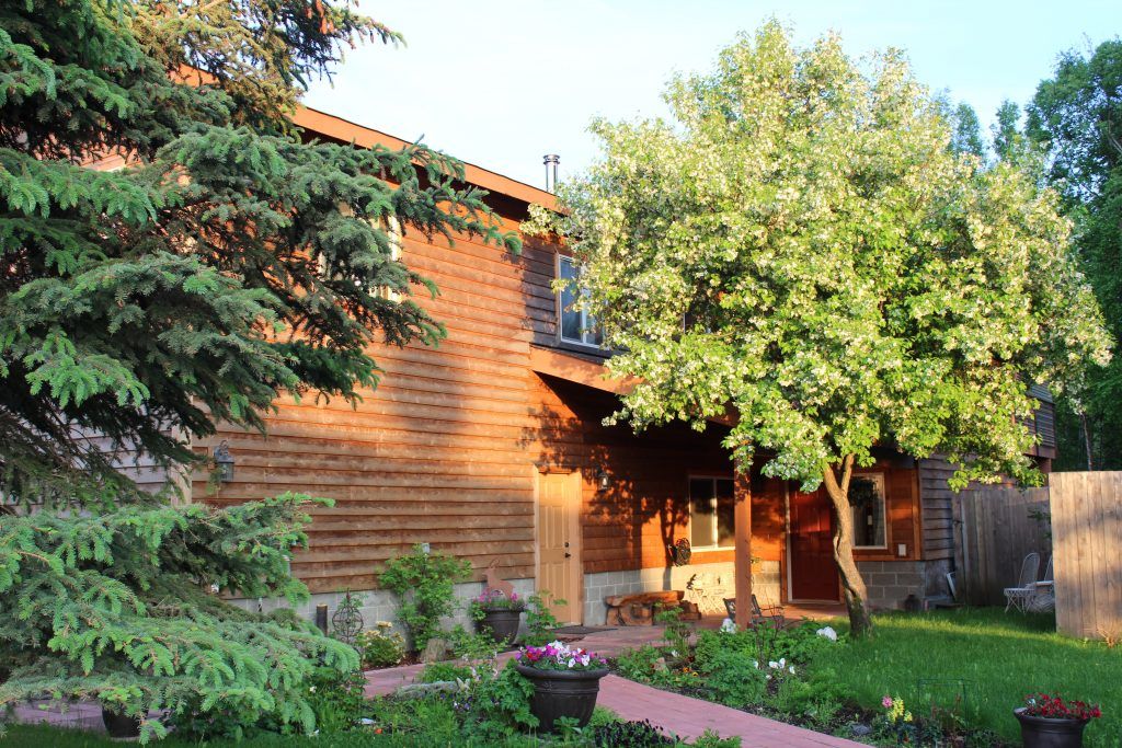 Maria's Creekside