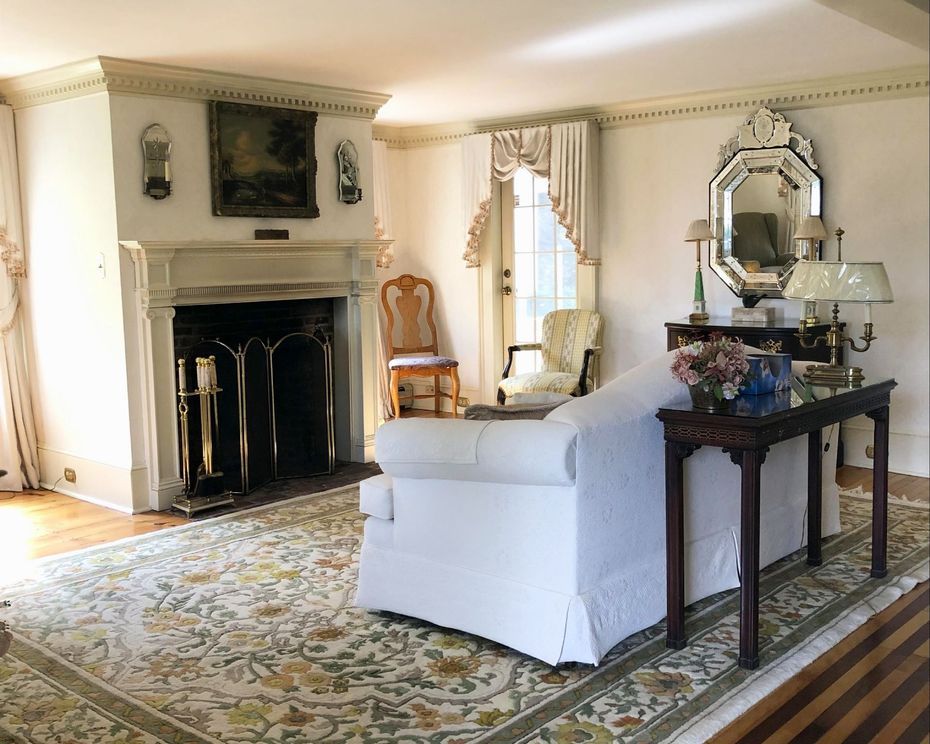 Aiken Manor Bed & Breakfast