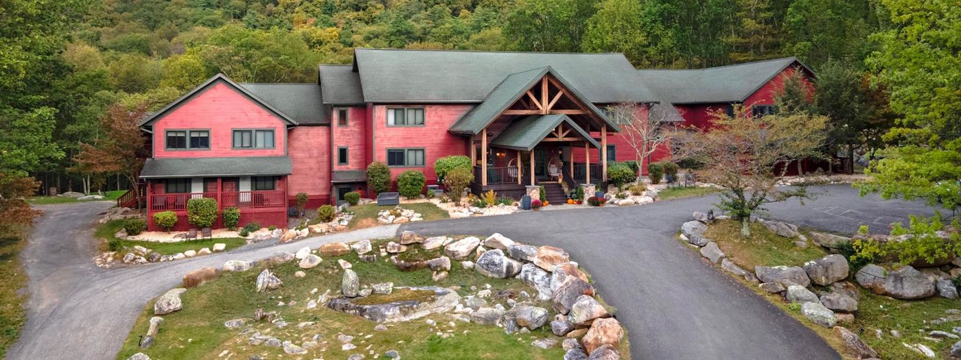 Minnewaska Lodge