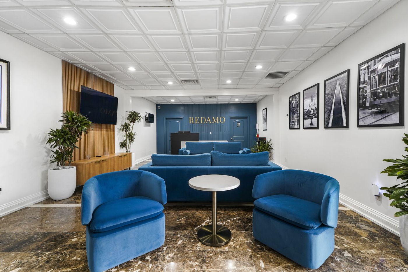 Redamo Suites