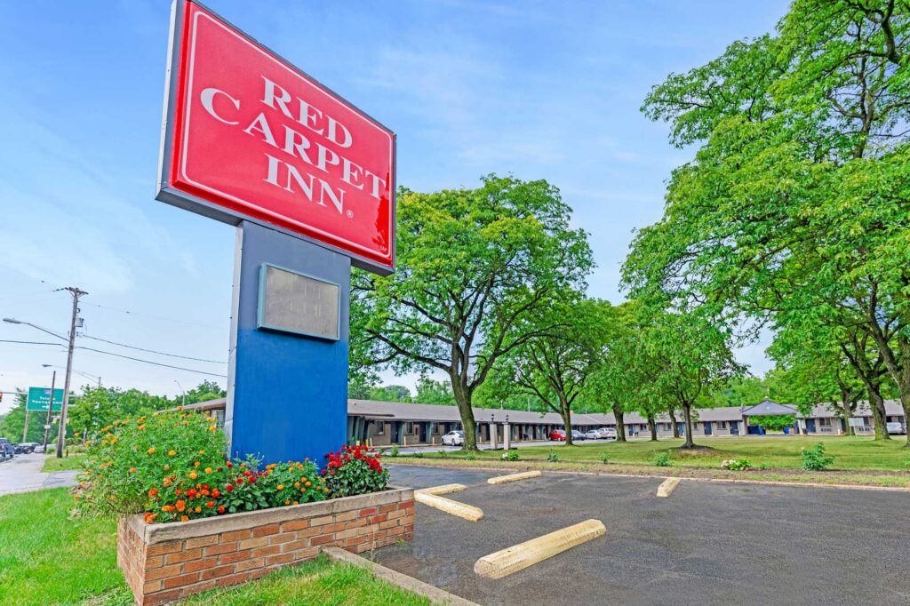 Red Carpet Inn Garfield Heights OH