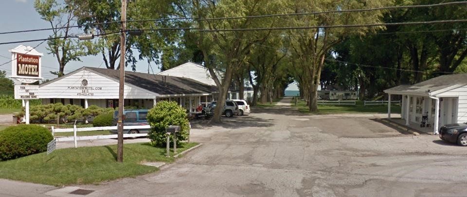 Plantation Motel