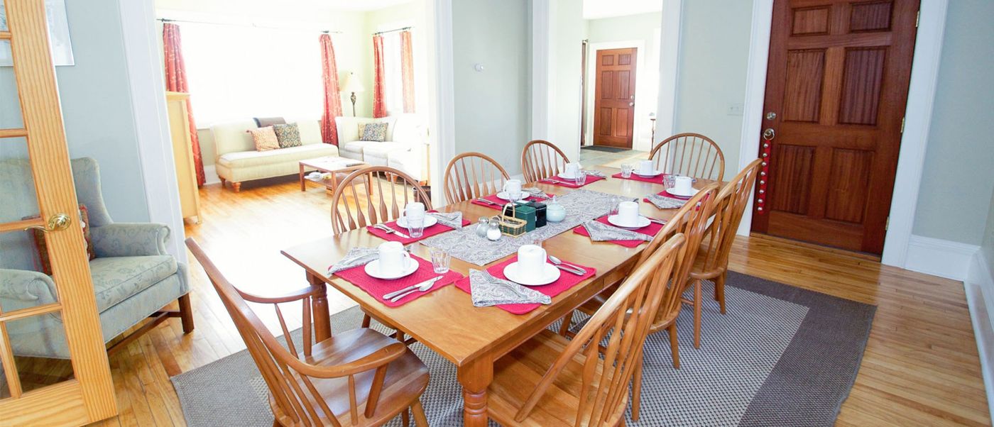 24 East Main Street Bed and Breakfast