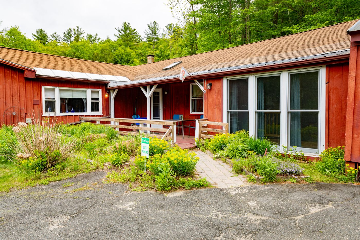 Cavalier Cottage Bed & Breakfast