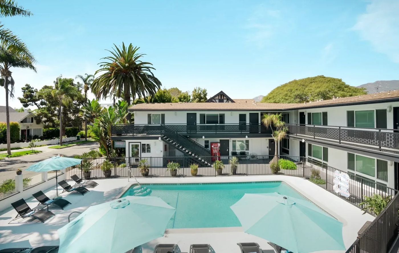 Pacific Crest Hotel