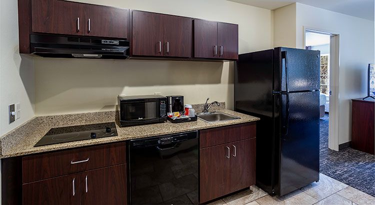 Cobblestone Inn and Suites