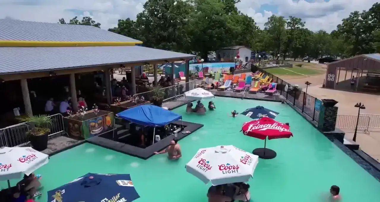 Rock Lane Resort